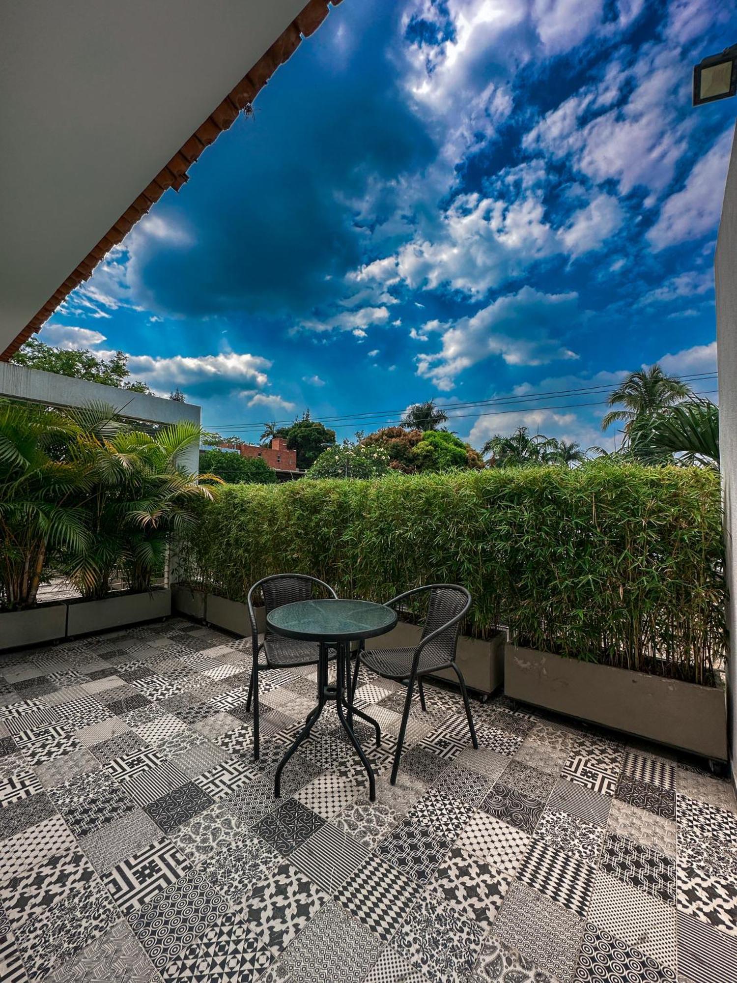 Malik Hotel Boutique Cali Exterior photo